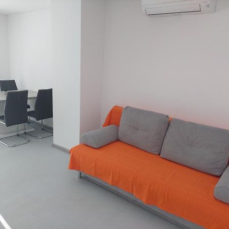 Apartma Rene Изола Екстериор снимка