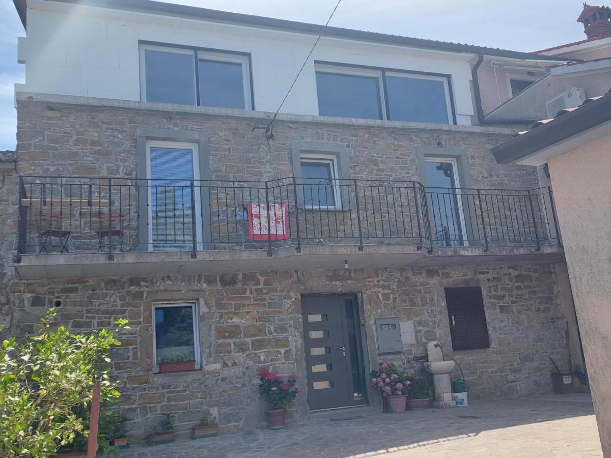 Apartma Rene Изола Екстериор снимка