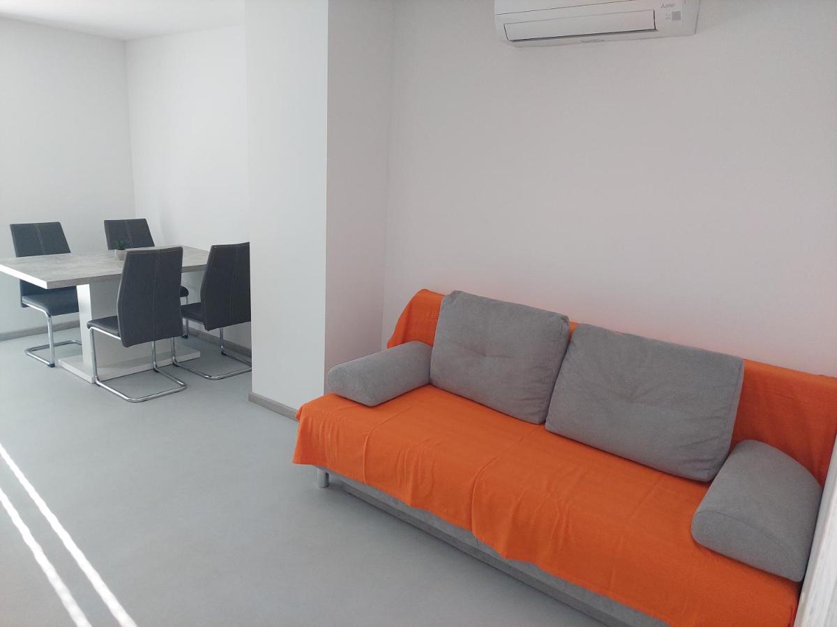 Apartma Rene Изола Екстериор снимка